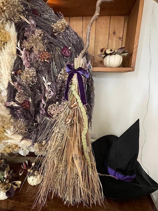 Witch's dried flower broom - deep purple