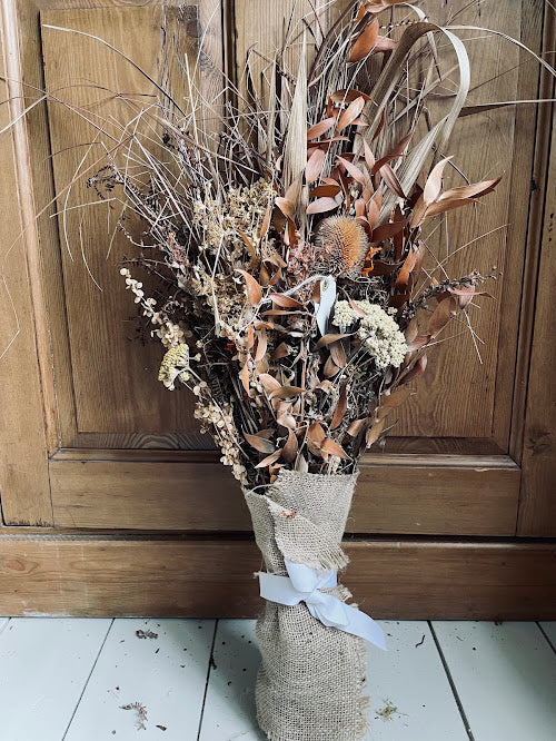 The Harvest Equinox Dried Bouquet